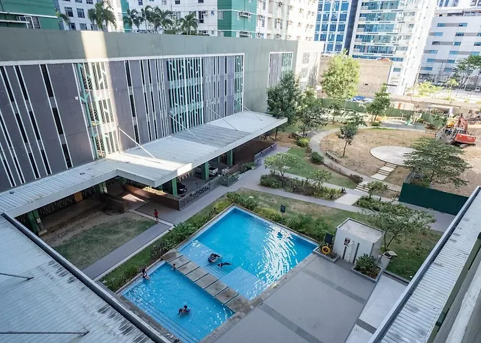 Blooming In Avida Riala It Park * Cebu